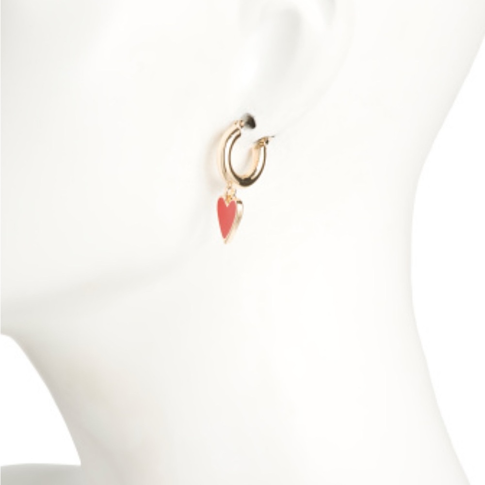 NWT ⚜️♥️⚜️ Betsey Johnson cute gold hoop earrings with dangling red heart - Picture 4 of 16